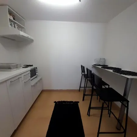 Apartment Aska
